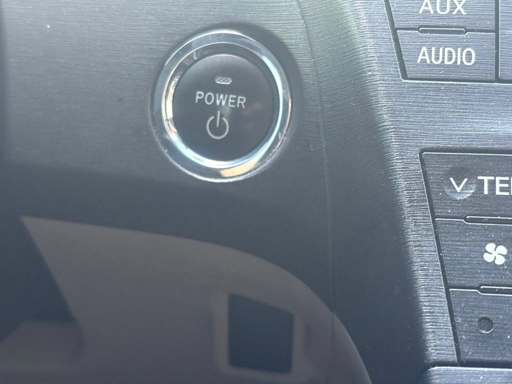 Used 2011 Toyota Prius Four w/ Navigation Pkg FWD image 17