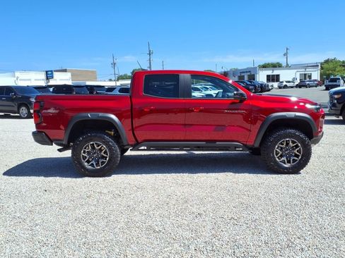 Used 2023 Chevrolet Colorado ZR2 w/ ZR2 Convenience Package III image 8