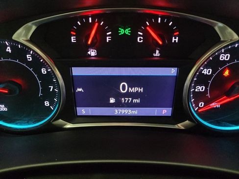 Used 2020 Chevrolet Equinox Premier w/ Premier Redline Edition image 23