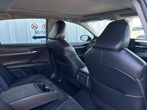 Used 2022 Toyota Camry XSE image 43