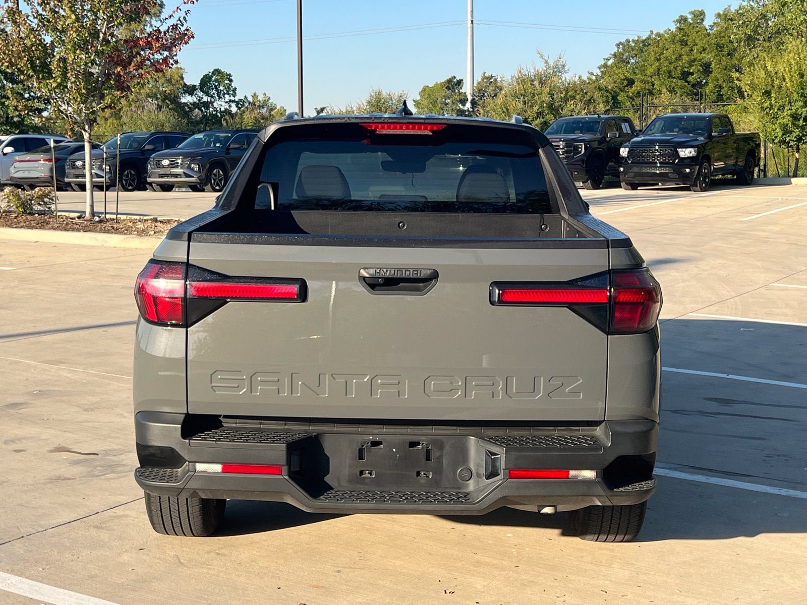 Used 2025 Hyundai Santa Cruz SEL FWD image 10