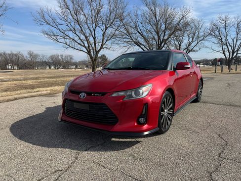 Used 2016 Scion tC 2dr HB Auto Release Series 10. image 3