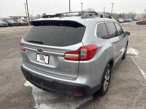 Certified 2021 Subaru Ascent Premium w/ Convenience Package image 3