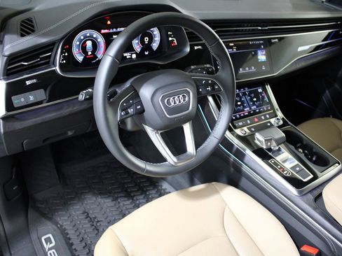 Certified 2025 Audi Q8 Premium Plus w/ Premium Plus Package image 19