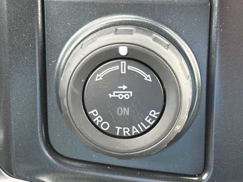 New 2026 Ford F250 Platinum AWD/4WD image 38
