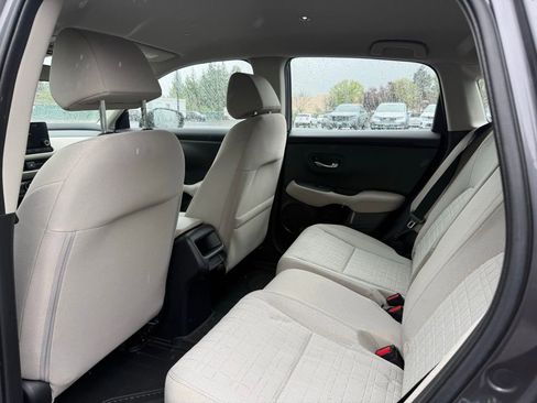 Used 2024 Honda HR-V LX image 18
