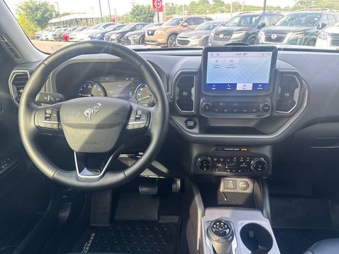 Used 2024 Ford Bronco Sport Outer Banks w/ Tech Package AWD/4WD image 24