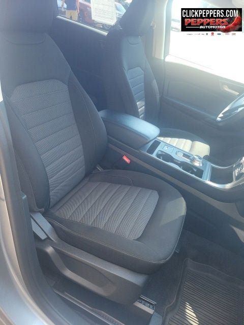 Used 2024 Ford Edge SE AWD/4WD image 12