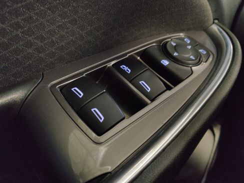 Used 2021 Chevrolet Malibu LT FWD image 27