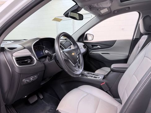 Used 2018 Chevrolet Equinox Premier AWD/4WD image 17