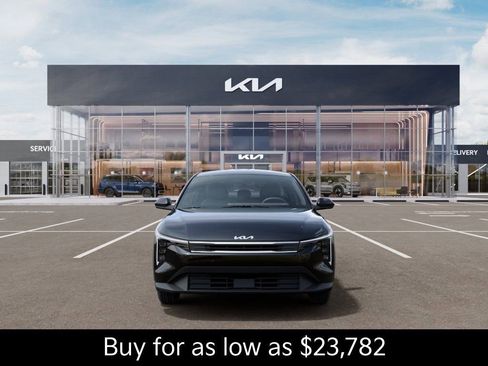 New 2026 Kia K4 FWD image 2