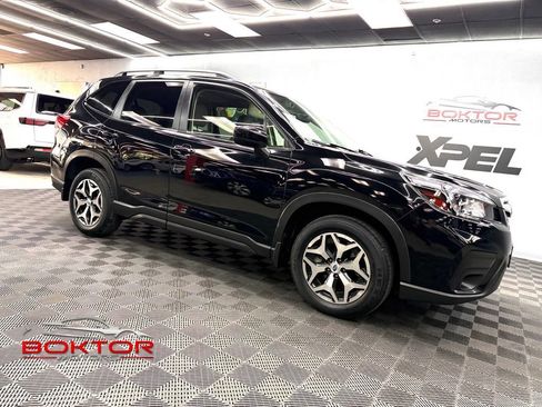 Used 2020 Subaru Forester Premium AWD/4WD image 1