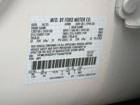 Used 2026 Ford Explorer Active w/ Active Comfort Package AWD/4WD image 35