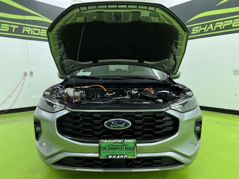 Used 2024 Ford Escape ST-Line Select w/ Tech Pack #1 AWD/4WD image 4