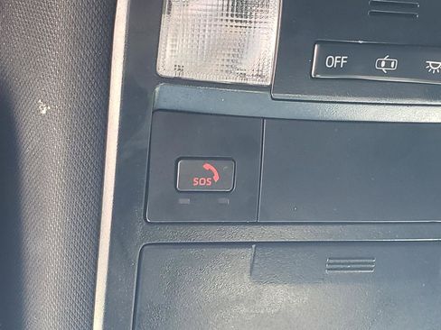 Used 2022 Toyota Tacoma TRD Sport image 24