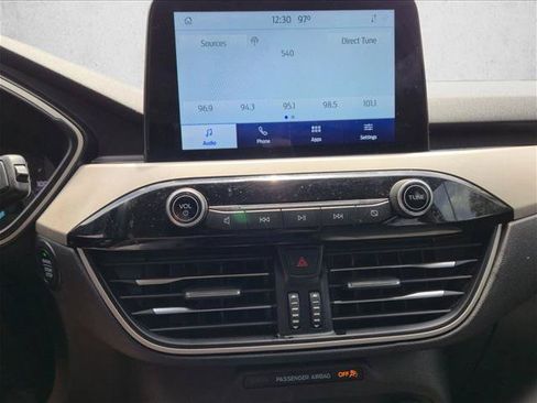Used 2020 Ford Escape SE FWD image 11