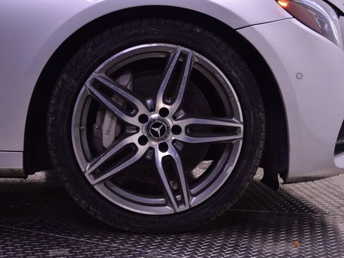 Used 2018 Mercedes-Benz E 300 E 300 image 16