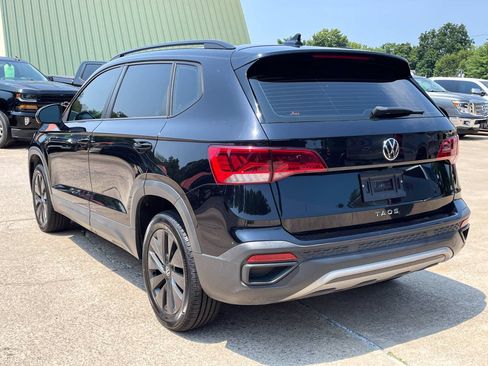 Used 2022 Volkswagen Taos S FWD image 5