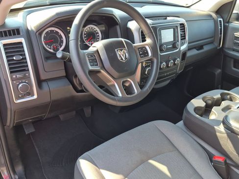 Used 2024 RAM 1500 Classic SLT AWD/4WD image 17