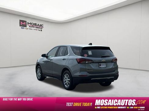 Used 2024 Chevrolet Equinox LT AWD/4WD image 5