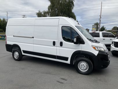 Used 2025 RAM ProMaster 2500 w/ Convenience Group