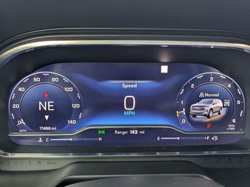 Used 2022 Chevrolet Tahoe Z71 w/ Luxury Package image 19