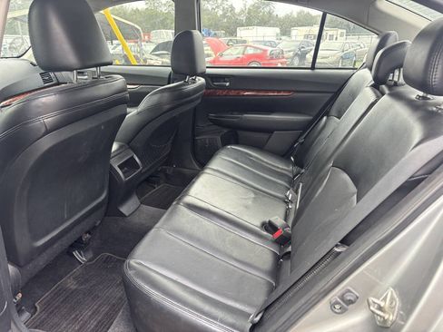 Used 2011 Subaru Legacy 2.5i Limited AWD/4WD image 13