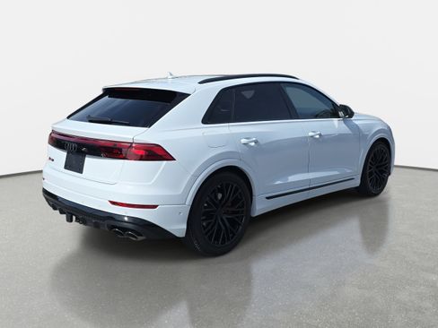 New 2026 Audi SQ8 Prestige image 5