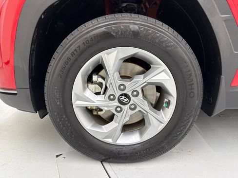 Used 2023 Hyundai Tucson SE AWD/4WD image 9
