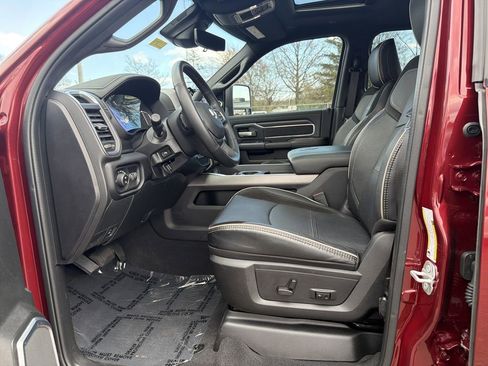 Used 2024 RAM 2500 Laramie w/ Night Edition AWD/4WD image 11