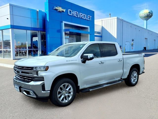 Used 2021 Chevrolet Silverado 1500 LTZ w/ LTZ Premium Package AWD/4WD image 8
