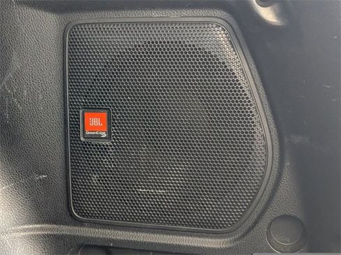 Used 2018 Toyota RAV4 Limited image 14