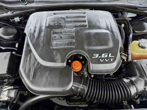 Used 2017 Dodge Challenger SXT w/ Blacktop Package image 34