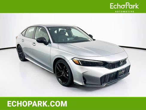 Used 2025 Honda Civic Sport image 1