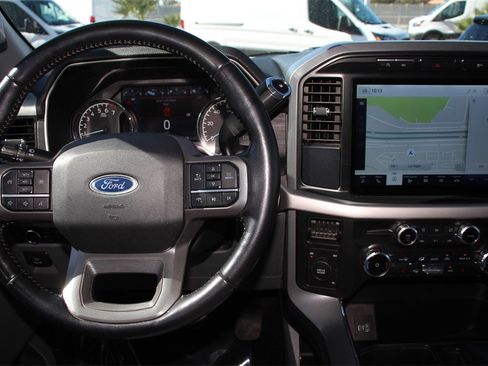 Certified 2022 Ford F150 XLT w/ Equipment Group 302A High image 17