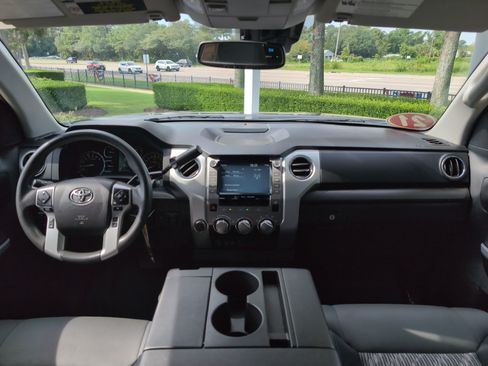 Used 2021 Toyota Tundra SR5 AWD/4WD image 27
