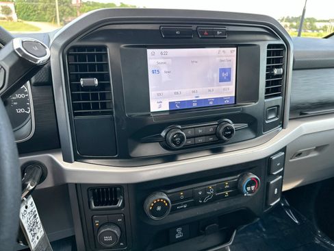 Used 2023 Ford F150 XLT AWD/4WD image 16
