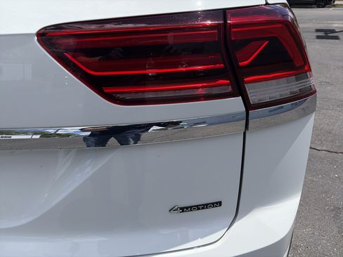 Certified 2023 Volkswagen Atlas Cross Sport SE AWD/4WD image 24