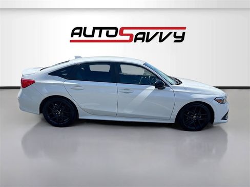 Used 2024 Honda Civic Sport image 8