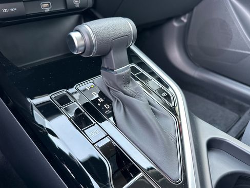 New 2026 Kia Niro LX FWD image 22