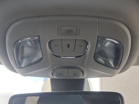 Used 2018 Jeep Compass Trailhawk w/ Leather Interior Group image 20