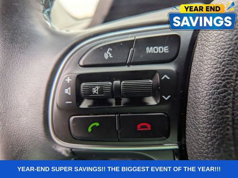 Used 2019 Kia Niro EX Premium image 33