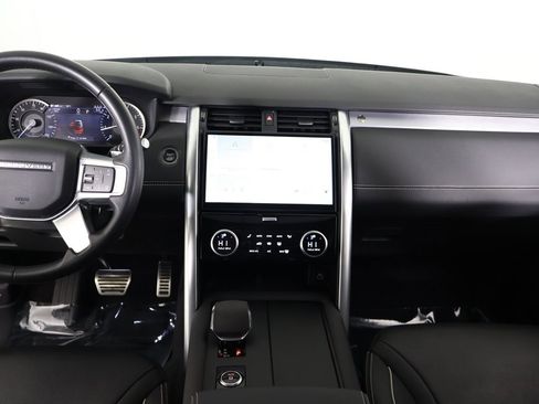 Used 2023 Land Rover Discovery S R-Dynamic image 45