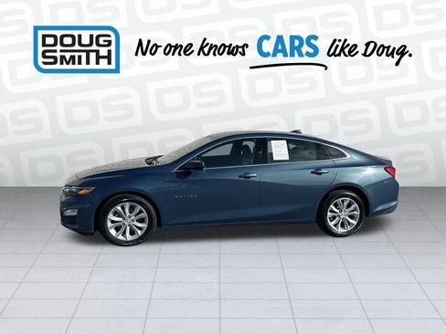 Used 2024 Chevrolet Malibu LT image 2
