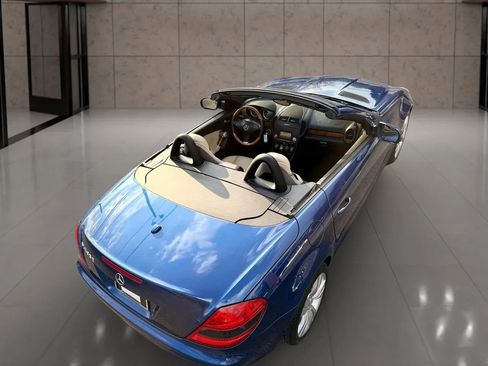 Used 2009 Mercedes-Benz SLK 350 image 29