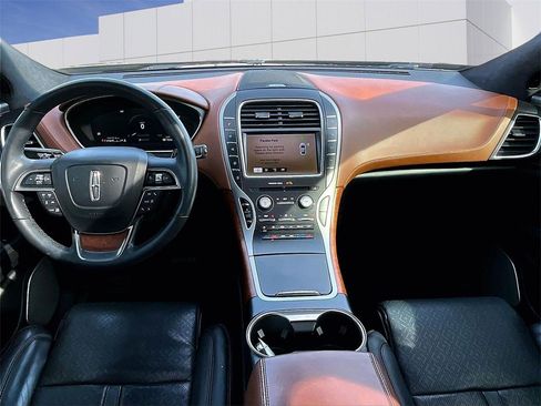 Used 2019 Lincoln Nautilus Black Label image 14