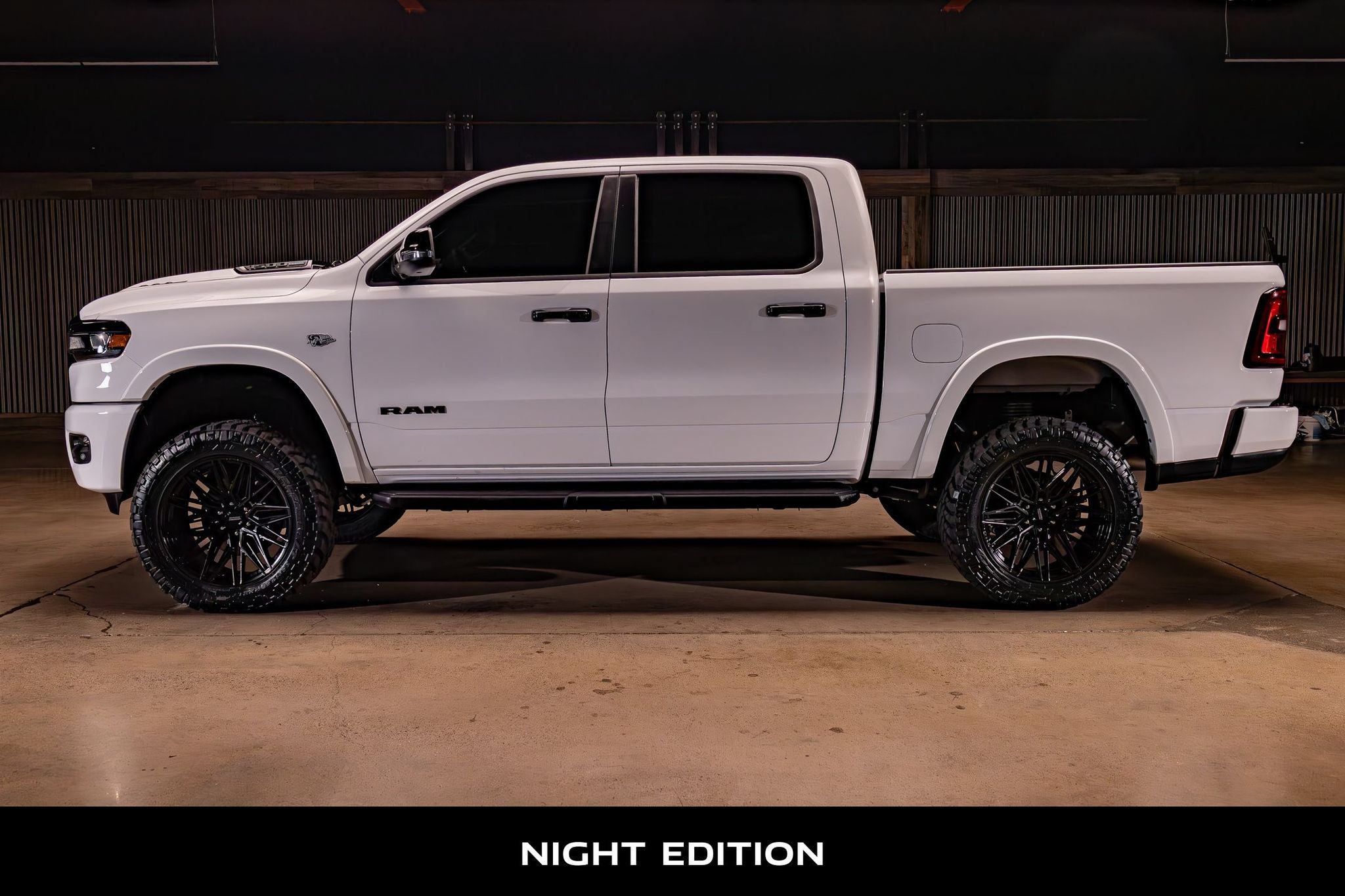 Used 2026 RAM 1500 Laramie w/ Night Edition AWD/4WD image 6