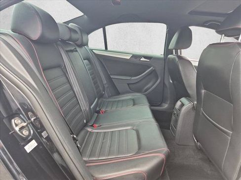 Used 2013 Volkswagen Jetta GLI Autobahn FWD image 22