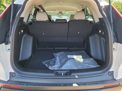 Used 2026 Honda CR-V LX image 24