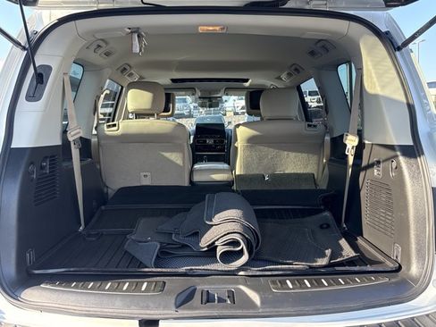 Used 2023 Nissan Armada Platinum w/ Captain's Chairs Package AWD/4WD image 13